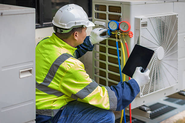 Professional Ac Installation technician working in Markham, VA
